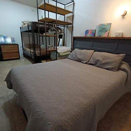 Espacio Minga, Casa Quinta En La Ciudad, Hasta 8 Personas Corrientes Bagian luar foto